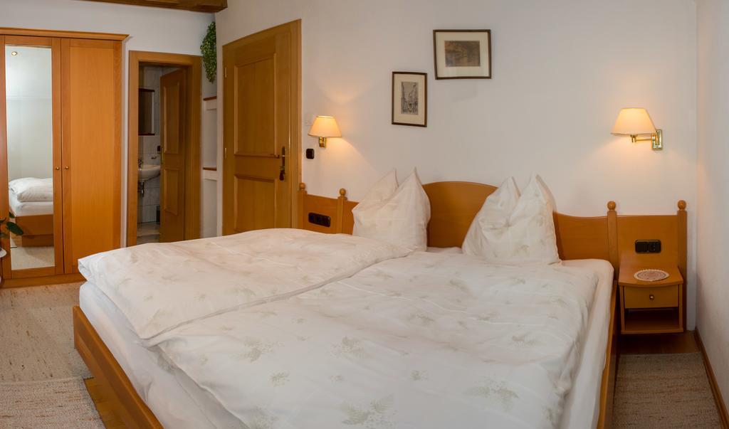 Kreuzhof Seefeld Seefeld in Tirol Room photo