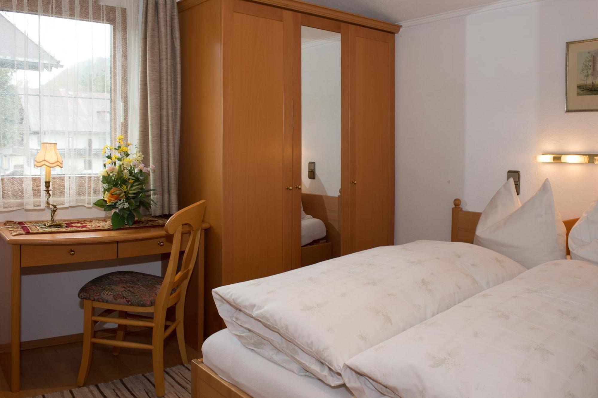Kreuzhof Seefeld Seefeld in Tirol Room photo